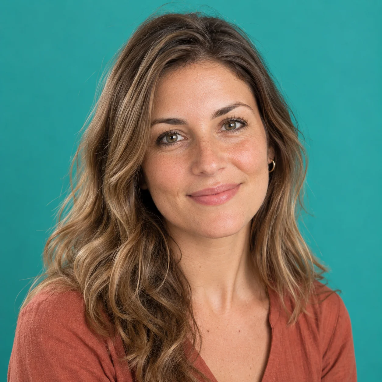 Laura, sophrologue, portrait professionnel pour son témoignage client DJABOL